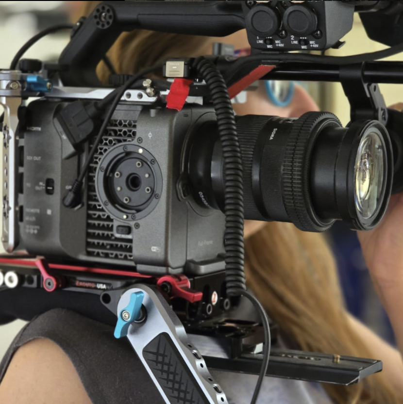 מצלמה Sony FX6 להשכרה – תמונה 8